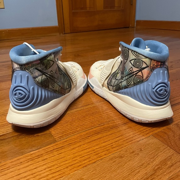 Size 18 - DS Nike Kyrie 6 Preheat Collection "Los Angeles " (CN9839-101) - Picture 6 of 12